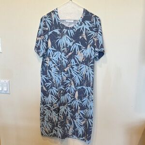 “Sol Angeles” Blue and Tan Leaf Print Knit Dress